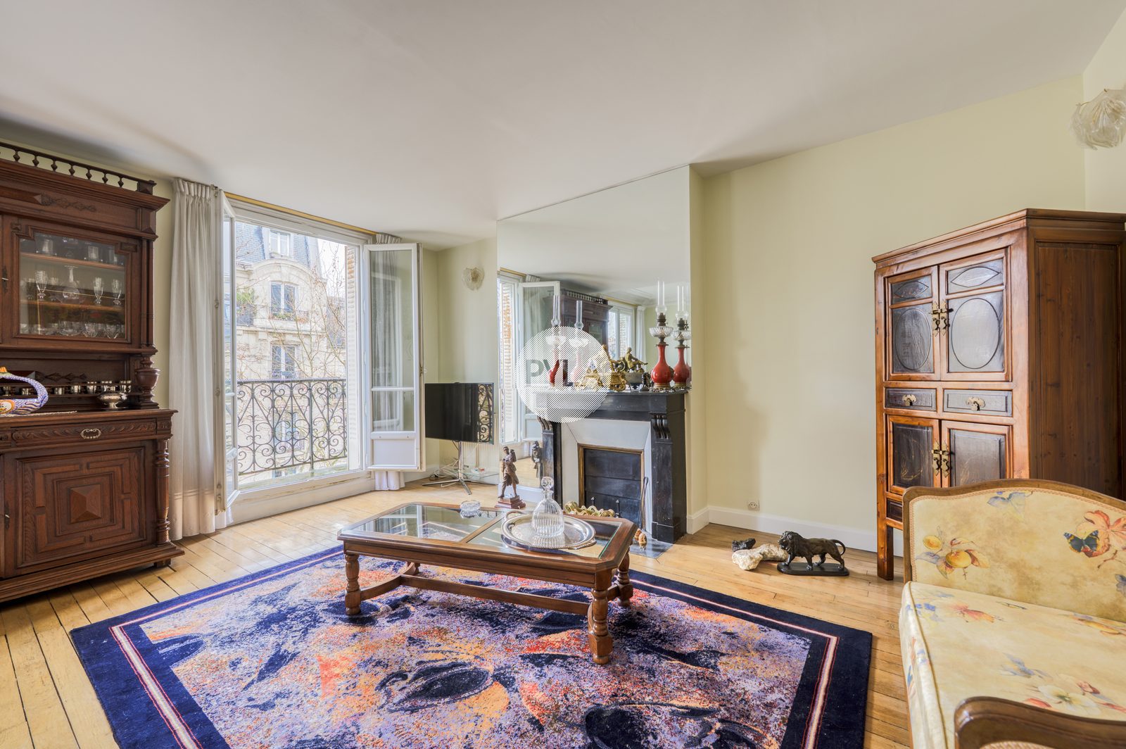 Buttes-Chaumont – T3 haussmannien, étage élevé, balcon vue Parc, photo 5