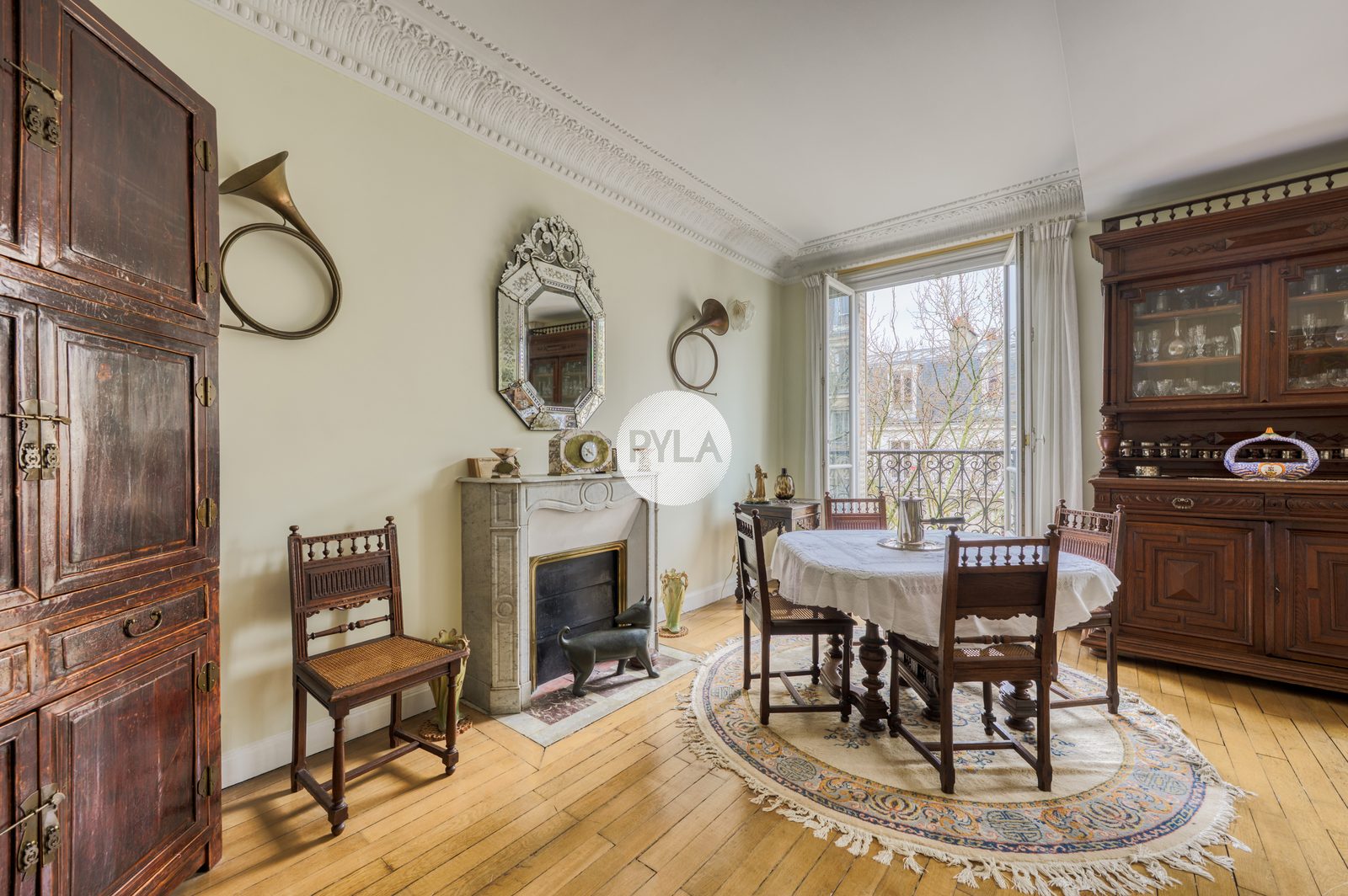 Buttes-Chaumont – T3 haussmannien, étage élevé, balcon vue Parc, photo 6