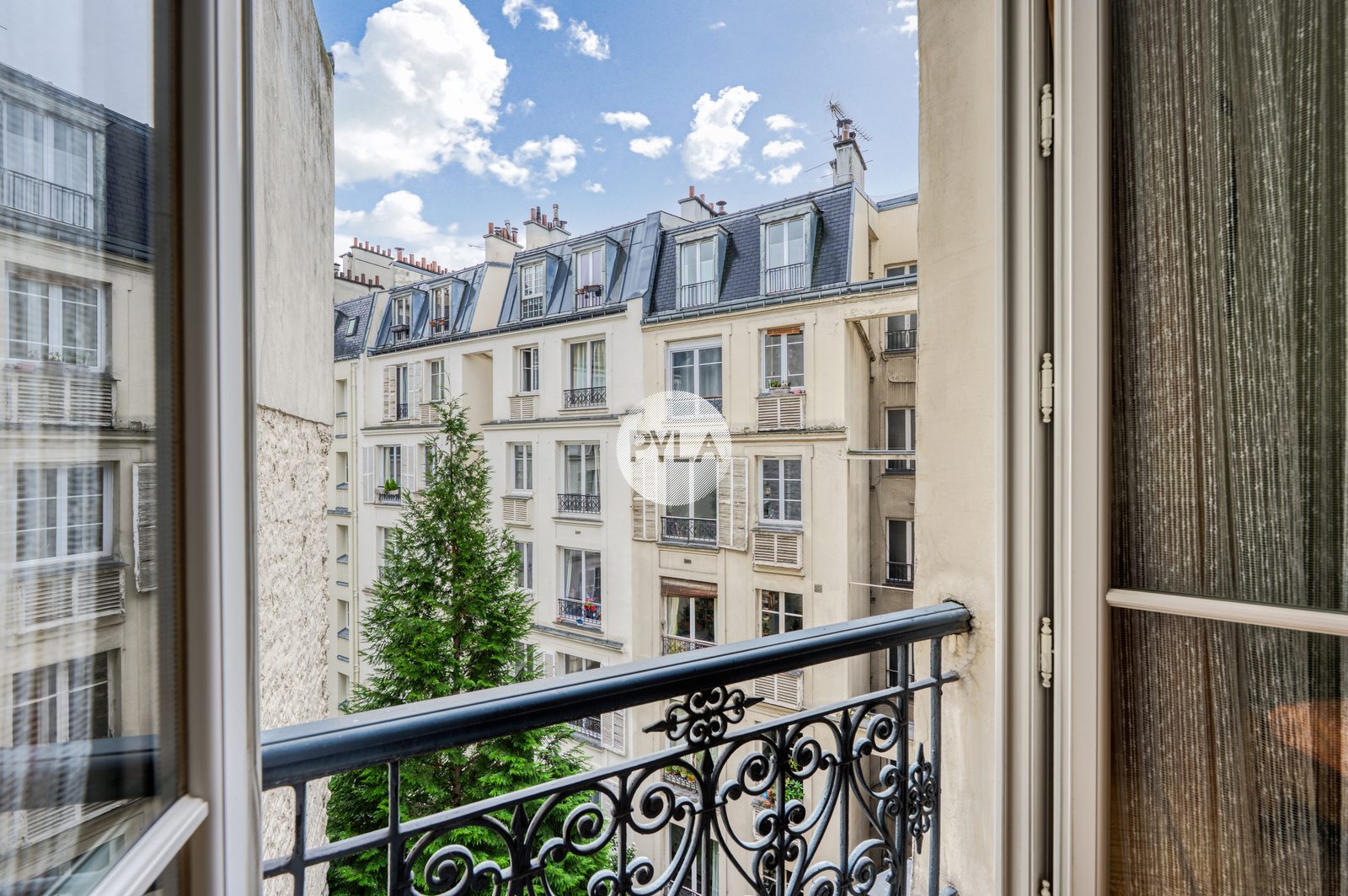 Buttes-Chaumont – T3 haussmannien, étage élevé, balcon vue Parc, photo 10