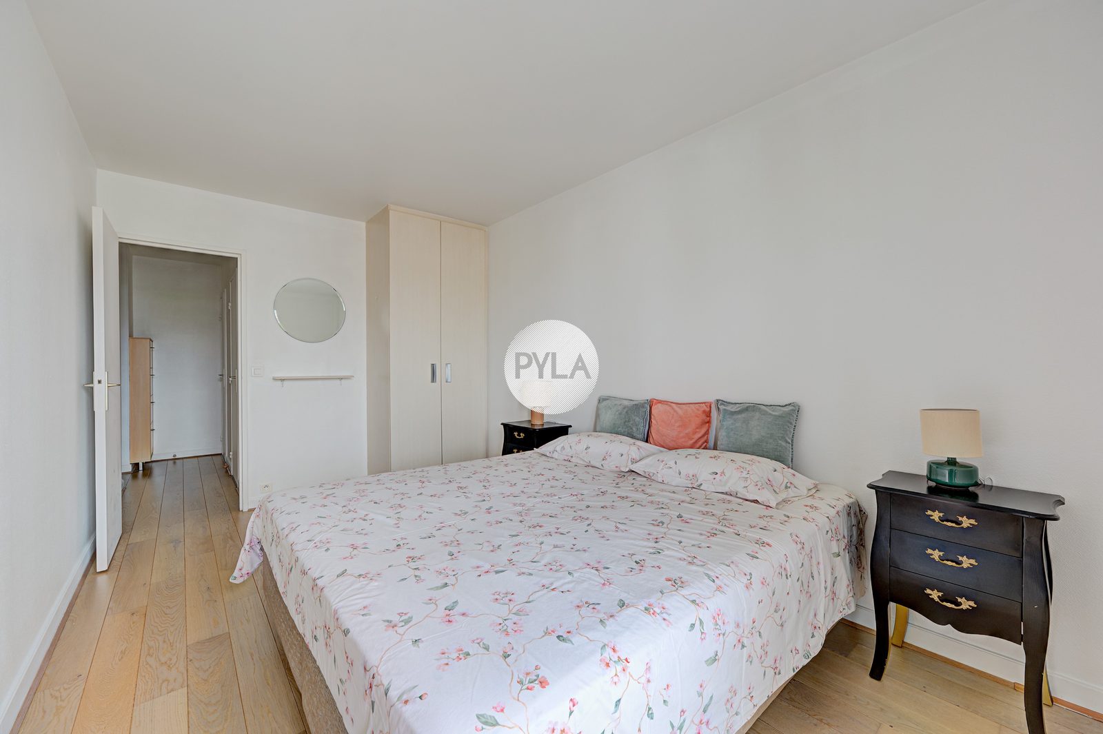 Rue Censier – T2, balcon plein Sud, étage élevé, cave & parking, photo 12