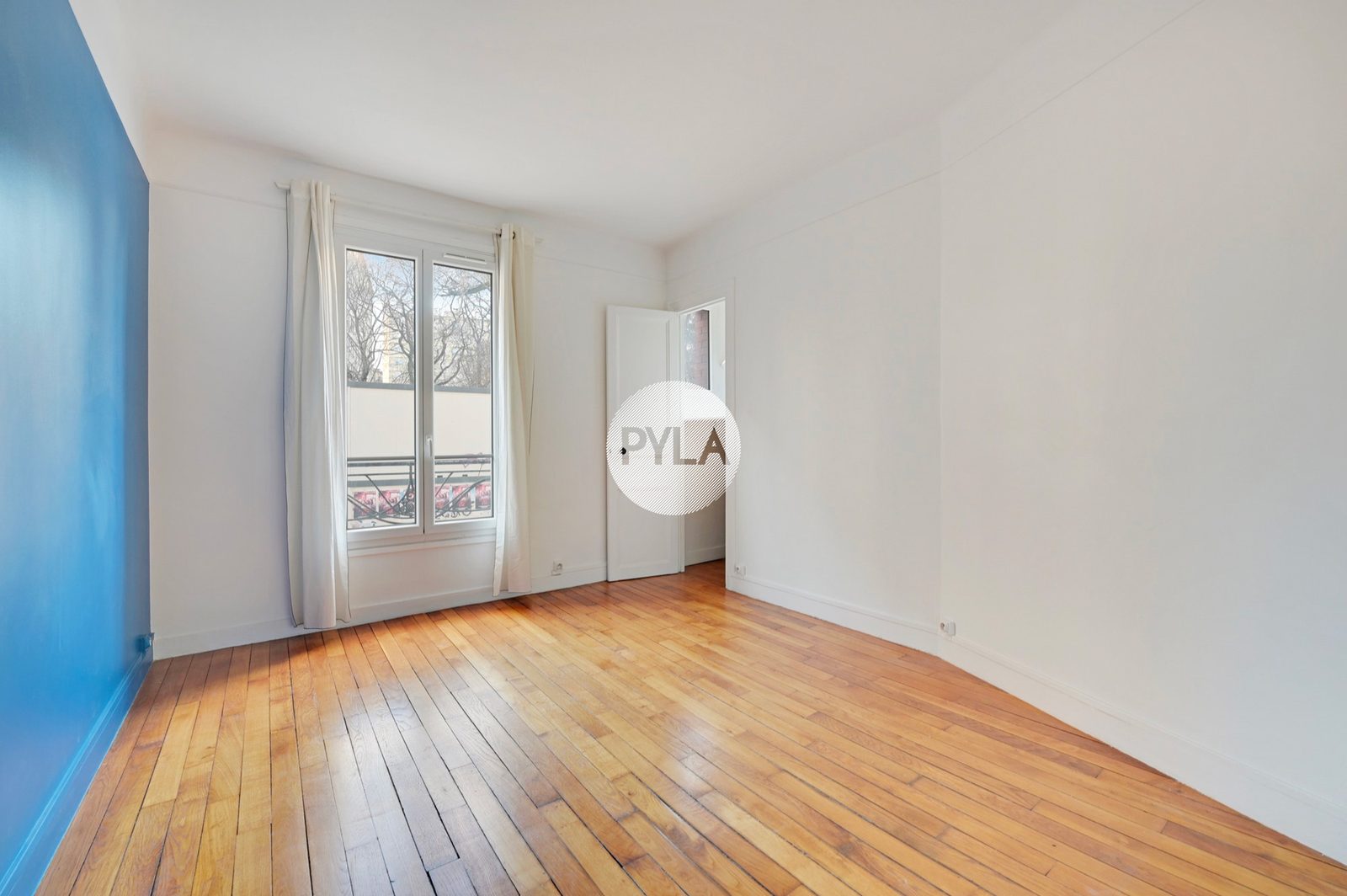 Boucicaut – T2 traversant, vue dégagée, plein Ouest, photo 3