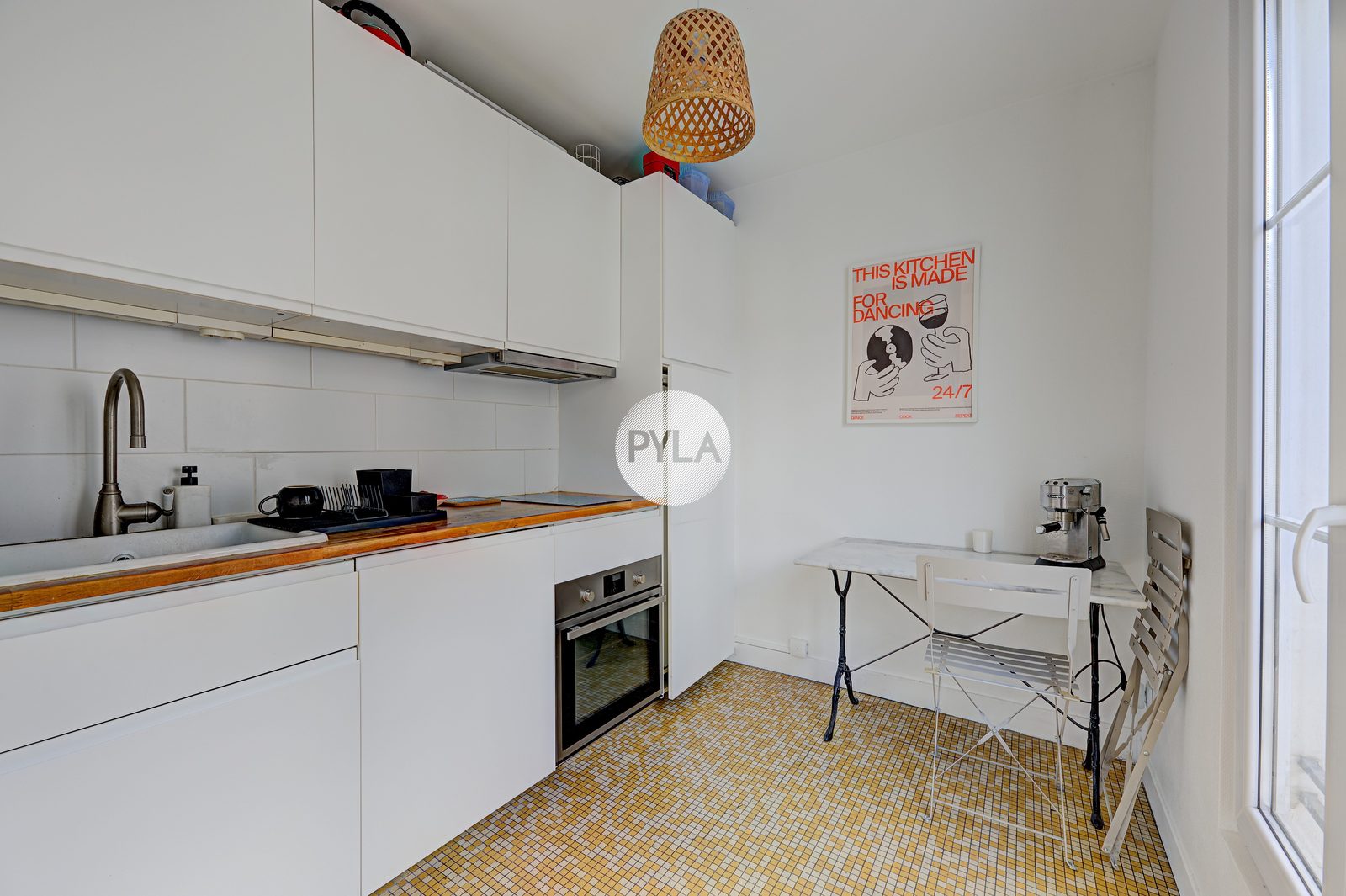 Rue Montcalm – T2 lumineux, 4e étage, cave, photo 4
