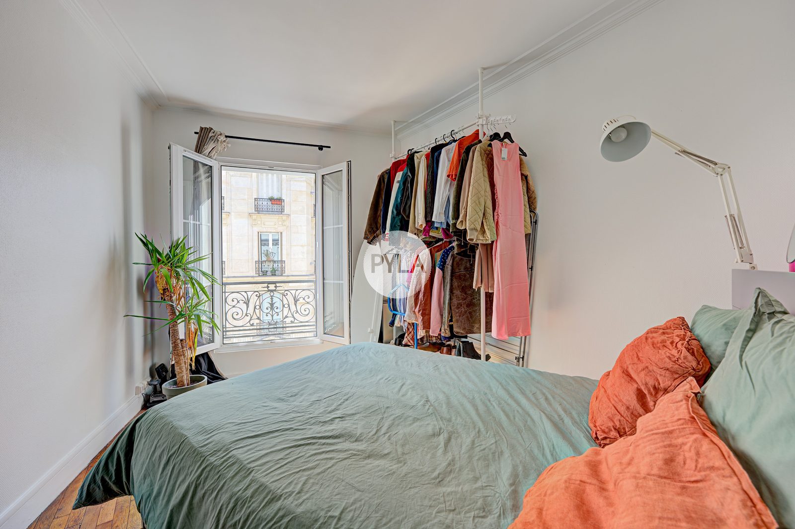Rue Montcalm – T2 lumineux, 4e étage, cave, photo 6