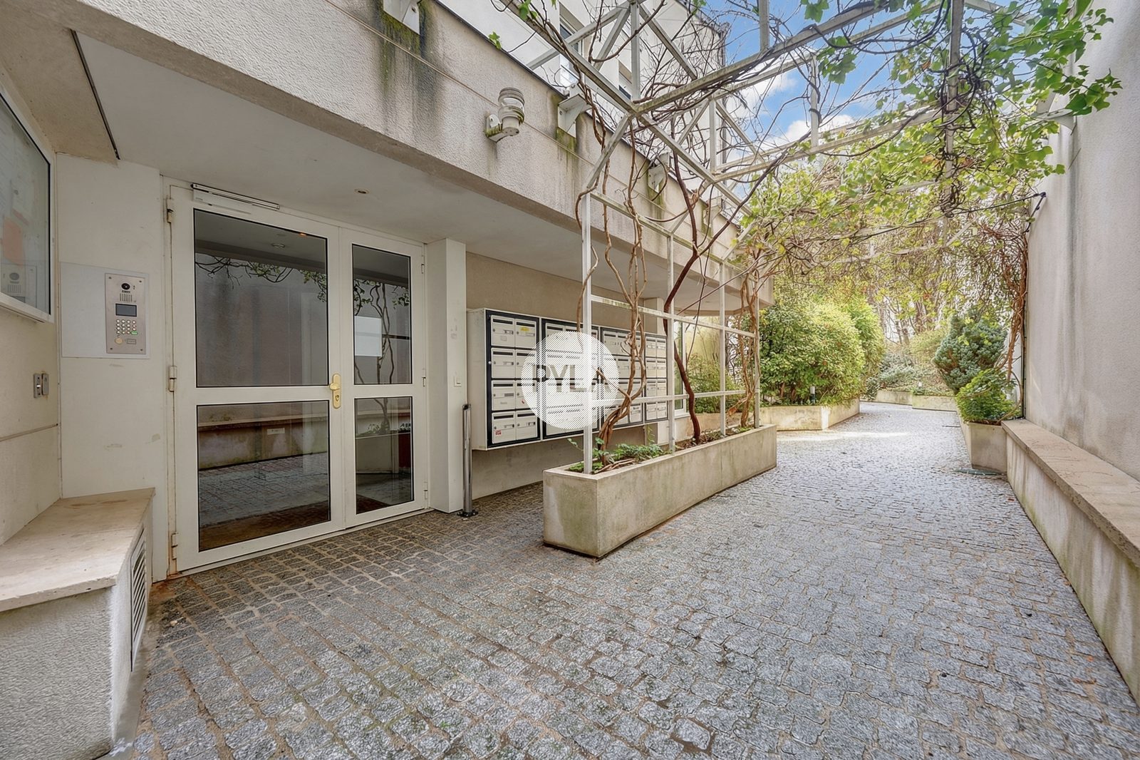 Rue du Maine – T3, 2nd étage, cave, triple exposition, photo 14