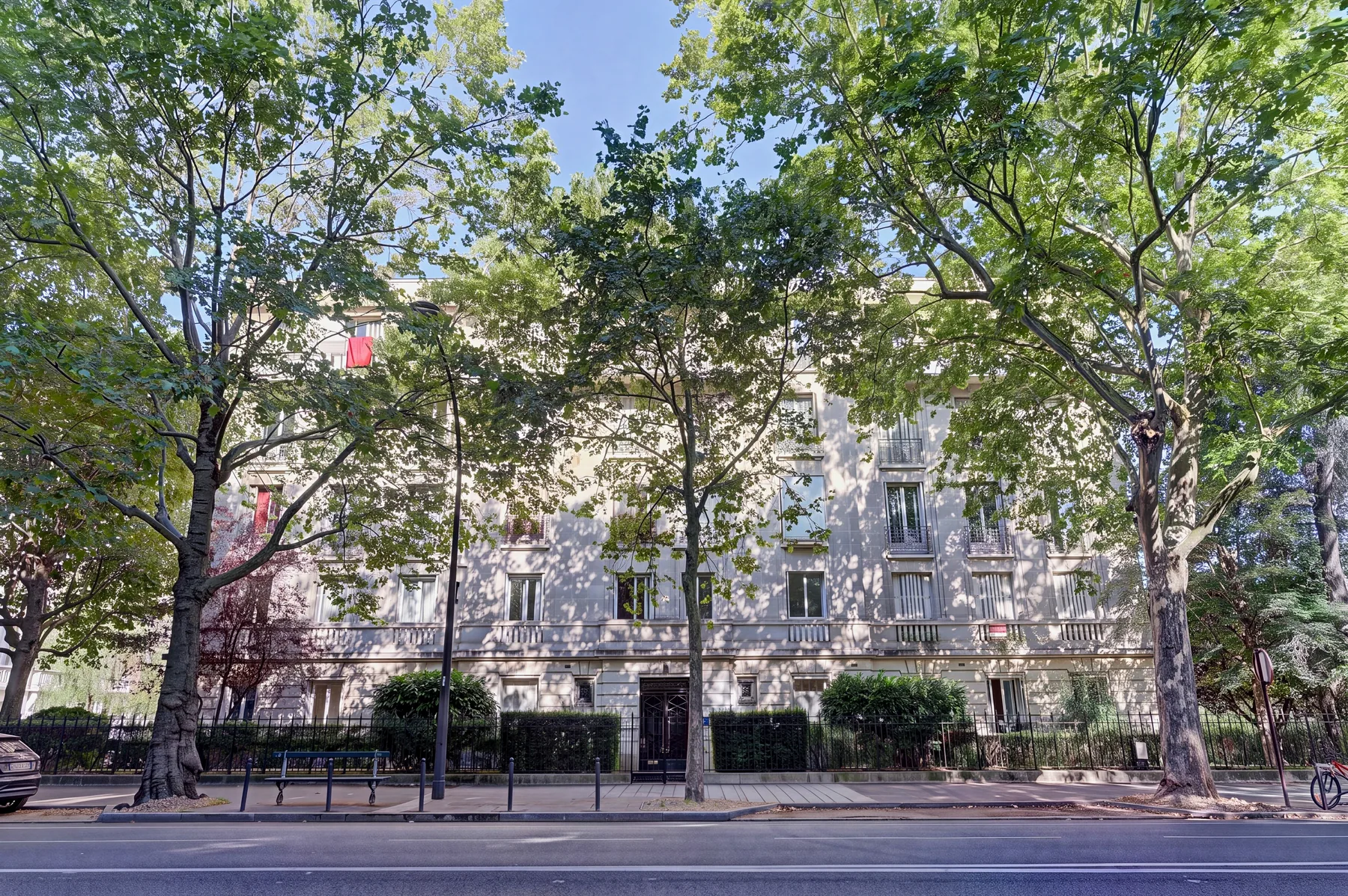 Boulevard Suchet – Grand T2, cave et profession libérale autorisée — photo 10
